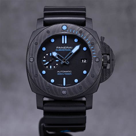 panerai luminor submersible carbotech pam 1616|panerai 01616.